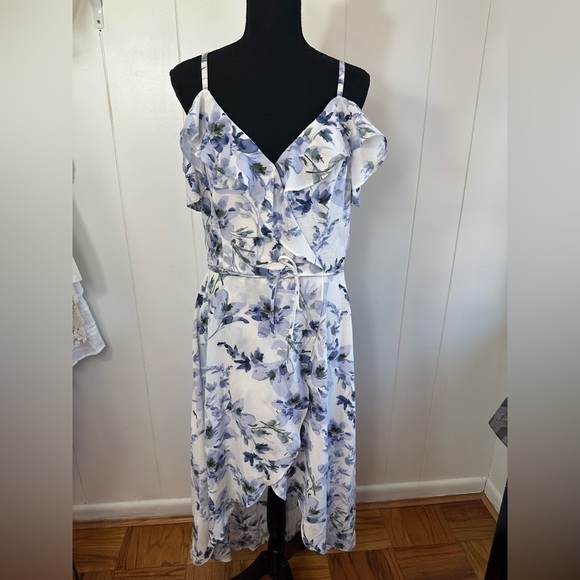NWT A. Byer Hi Lo Off Shoulder Blue and White Floral Women’s Dress Size Large - Picture 2 of 16